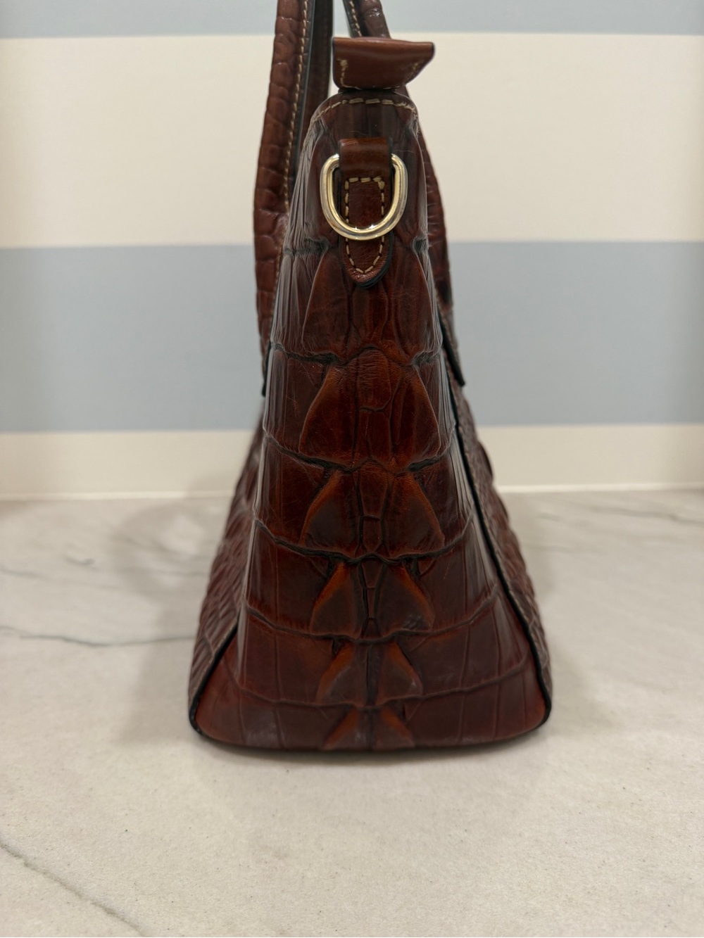 Pijushi Brown Croc-Embossed Leather Tote Bag - Picture 5 of 16